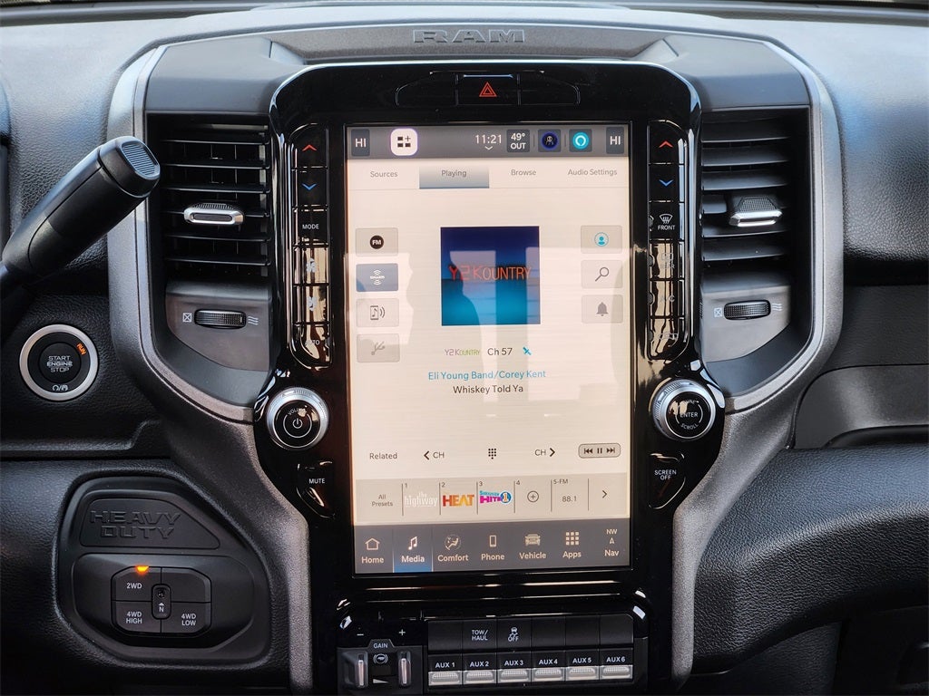 2026 RAM 2500 RAM 2500 TRADESMAN CREW CAB 4X4 8' BOX