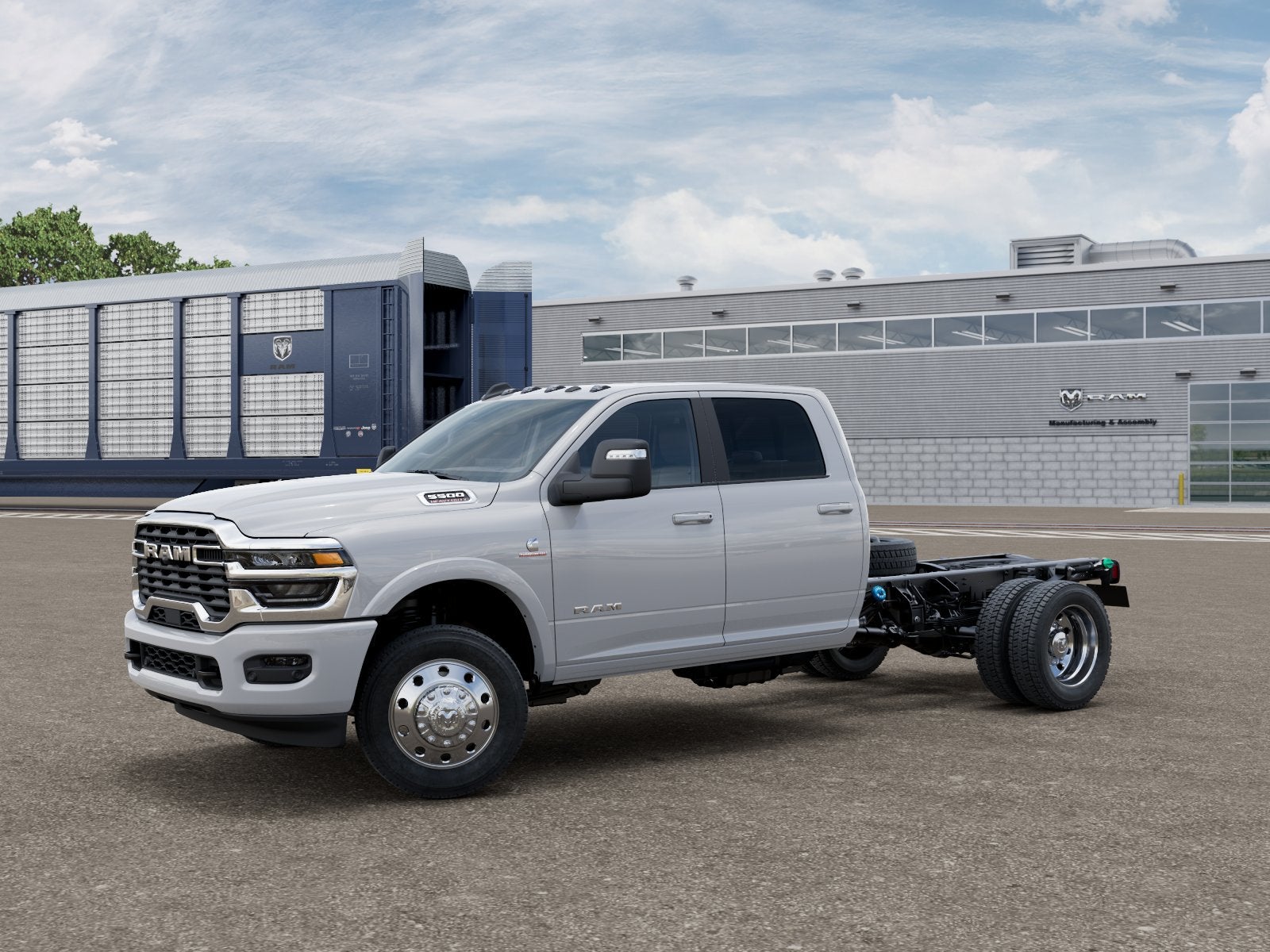 2026 RAM 5500 Chassis Cab RAM 5500 BIG HORN CHASSIS CREW CAB 4X4 60' CA