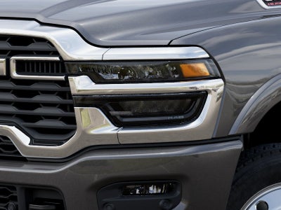 2026 RAM 5500 Chassis Cab RAM 5500 BIG HORN CHASSIS CREW CAB 4X4 60' CA