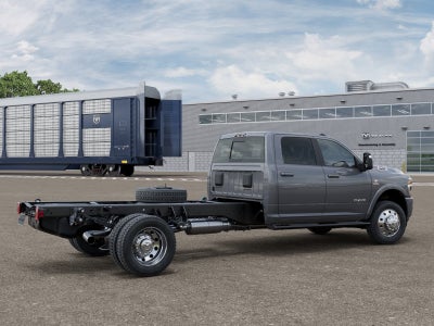 2026 RAM 5500 Chassis Cab RAM 5500 BIG HORN CHASSIS CREW CAB 4X4 84' CA