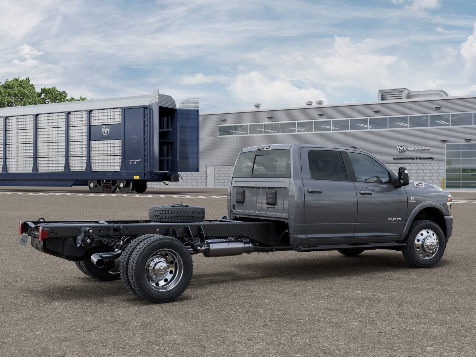 2026 RAM 5500 Chassis Cab RAM 5500 BIG HORN CHASSIS CREW CAB 4X4 84' CA