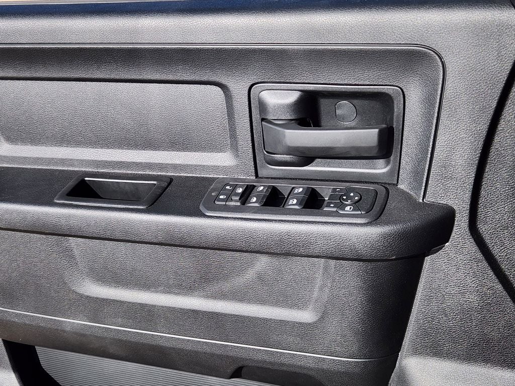 2026 RAM 5500 Chassis Cab RAM 5500 TRADESMAN CHASSIS CREW CAB 4X4 84' CA