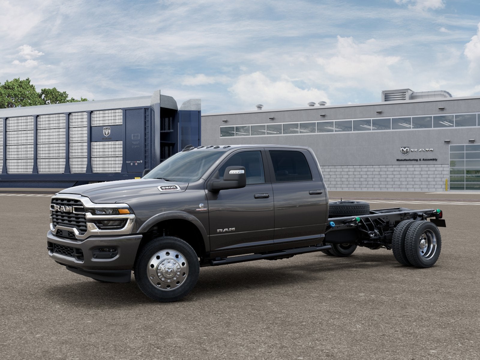 2026 RAM 5500 Chassis Cab RAM 5500 BIG HORN CHASSIS CREW CAB 4X4 84' CA
