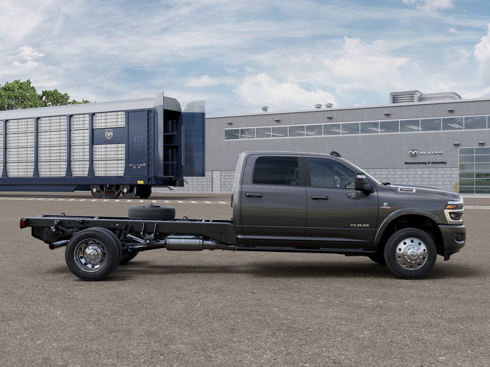 2026 RAM 5500 Chassis Cab RAM 5500 BIG HORN CHASSIS CREW CAB 4X4 84' CA