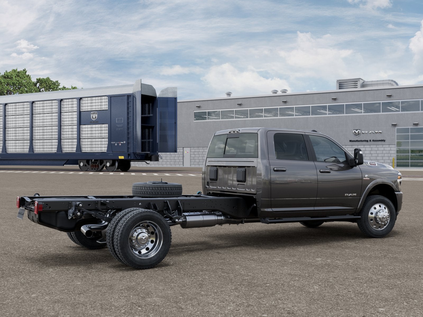 2026 RAM 5500 Chassis Cab RAM 5500 BIG HORN CHASSIS CREW CAB 4X4 84' CA