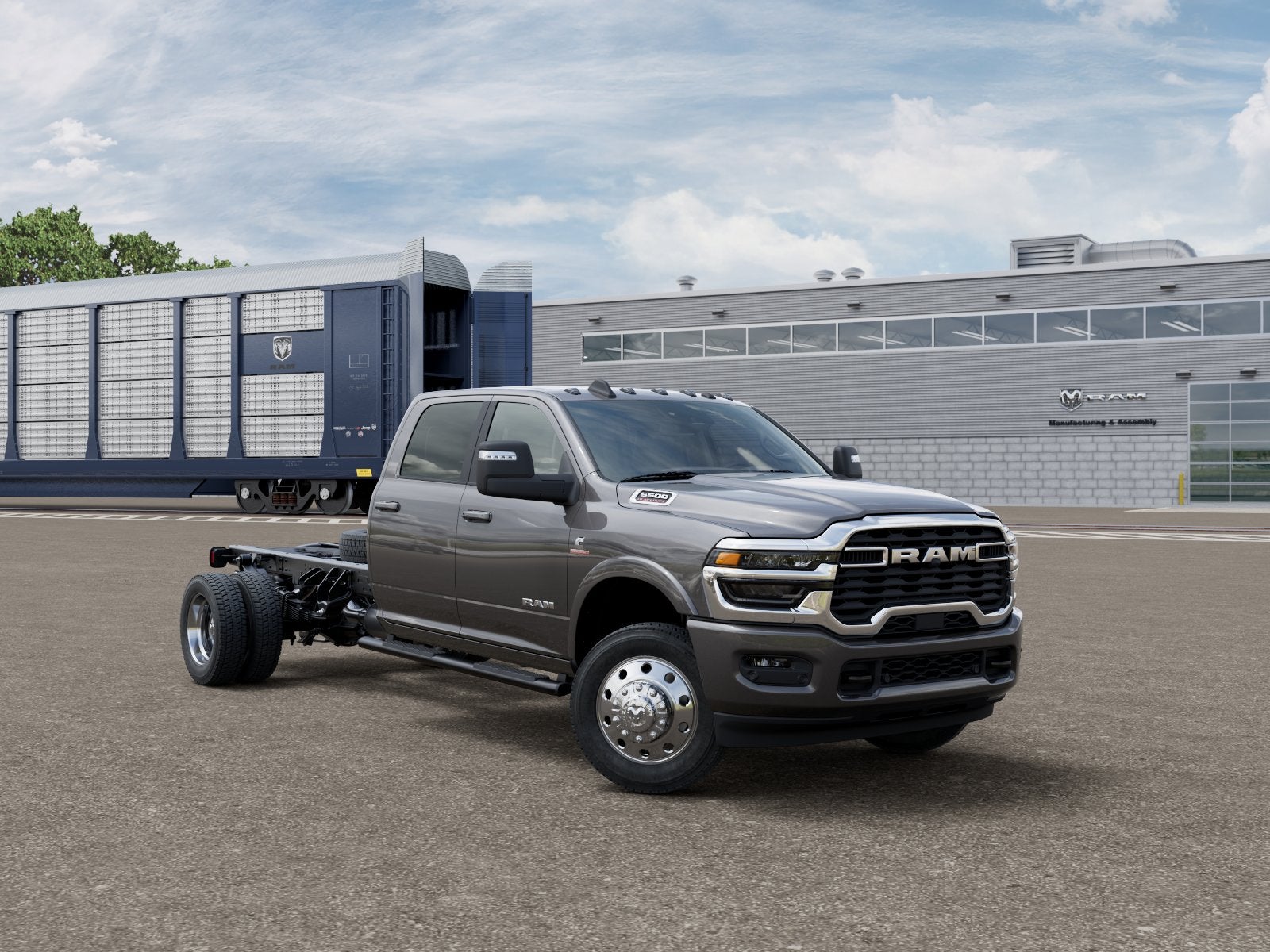 2026 RAM 5500 Chassis Cab RAM 5500 BIG HORN CHASSIS CREW CAB 4X4 84' CA