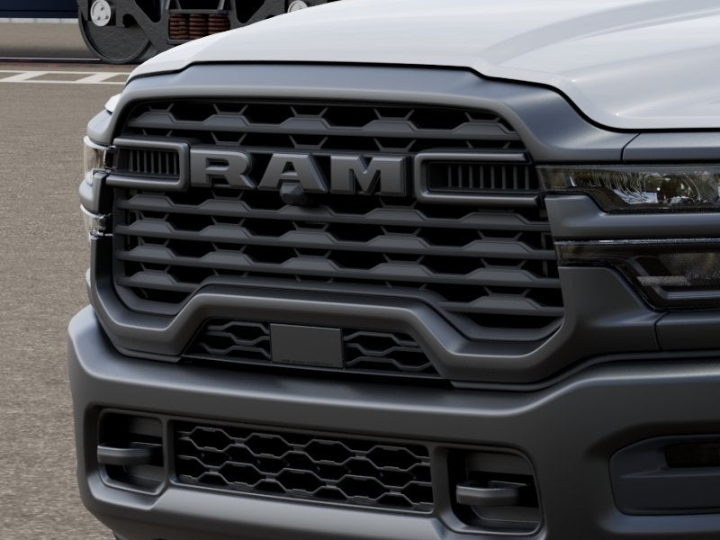 2026 RAM 5500 Chassis Cab RAM 5500 TRADESMAN CHASSIS CREW CAB 4X4 84' CA