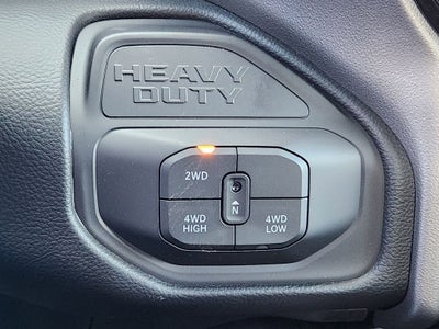 2026 RAM 5500 Chassis Cab RAM 5500 BIG HORN CHASSIS CREW CAB 4X4 84' CA