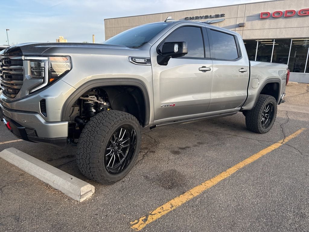 2025 GMC Sierra 1500 4WD Crew Cab Short Box AT4