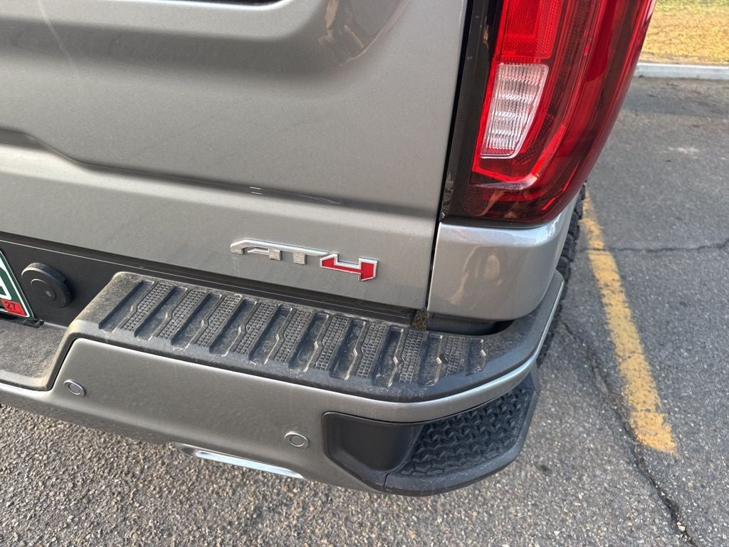 2025 GMC Sierra 1500 4WD Crew Cab Short Box AT4