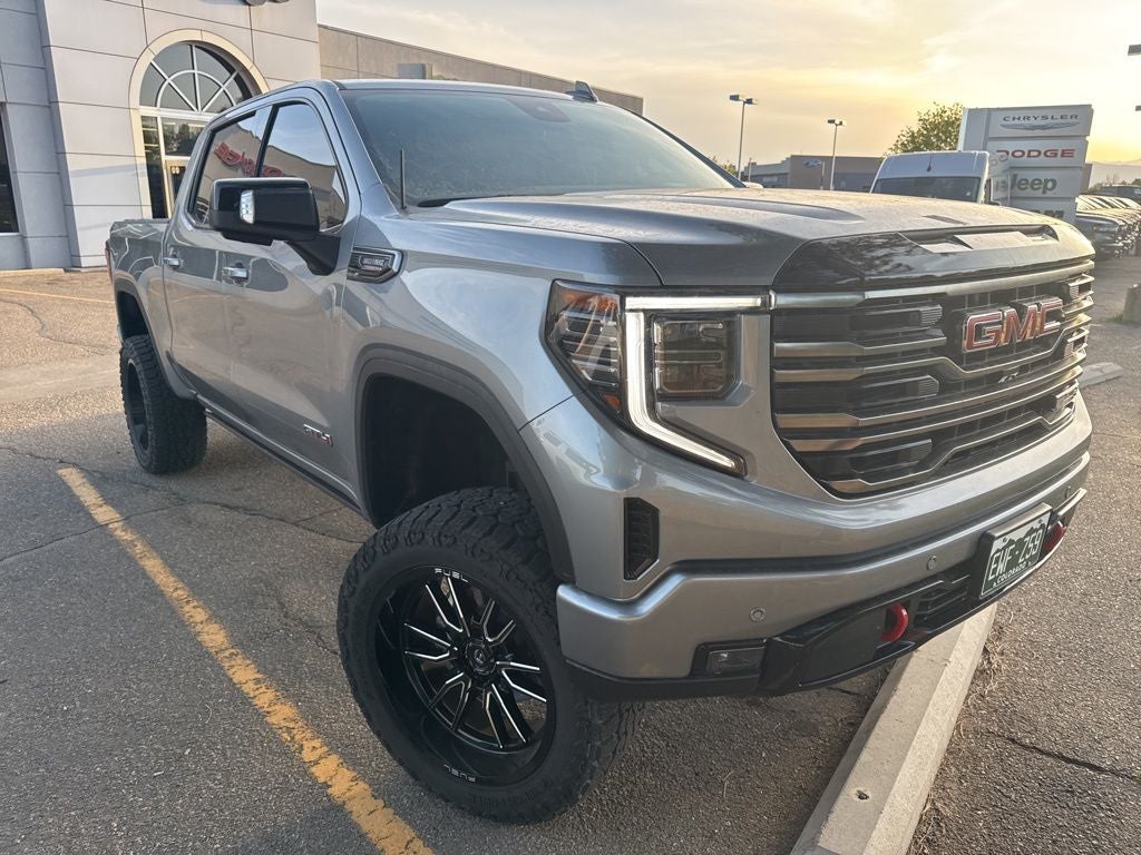 2025 GMC Sierra 1500 4WD Crew Cab Short Box AT4