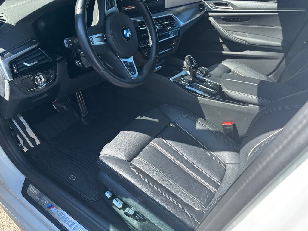 2023 BMW 5 Series M550i xDrive