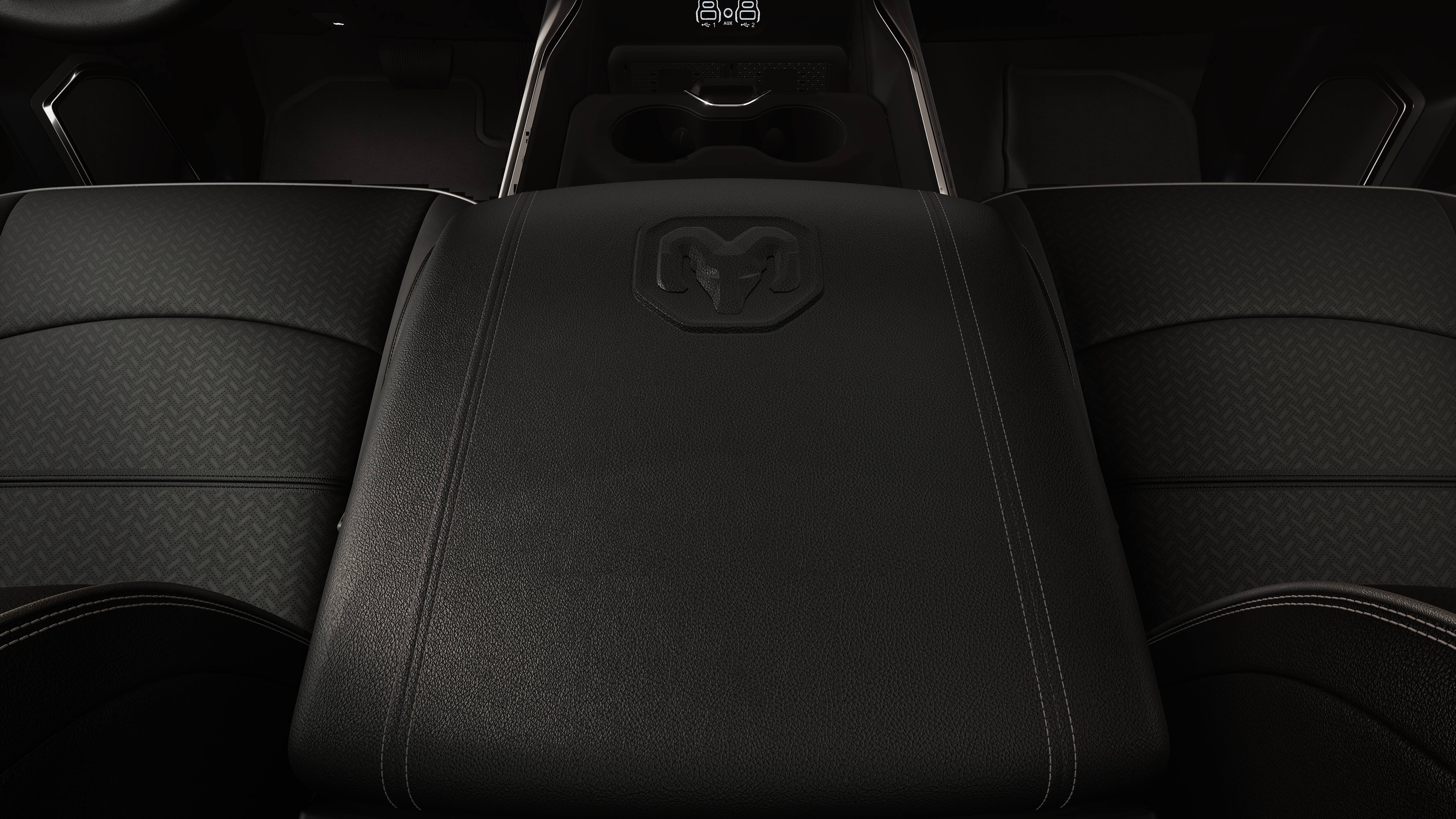 2026 RAM 3500 RAM 3500 LARAMIE CREW CAB 4X4 8' BOX