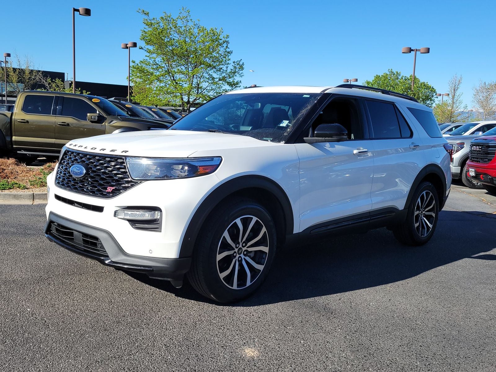 2021 Ford Explorer ST