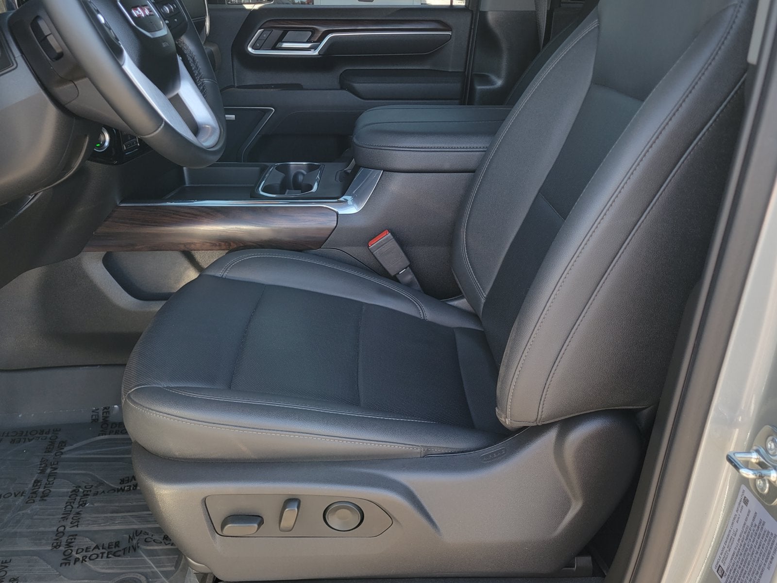 2025 GMC Sierra 2500HD SLT