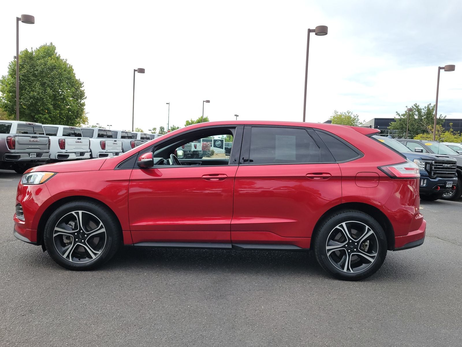 2022 Ford Edge ST