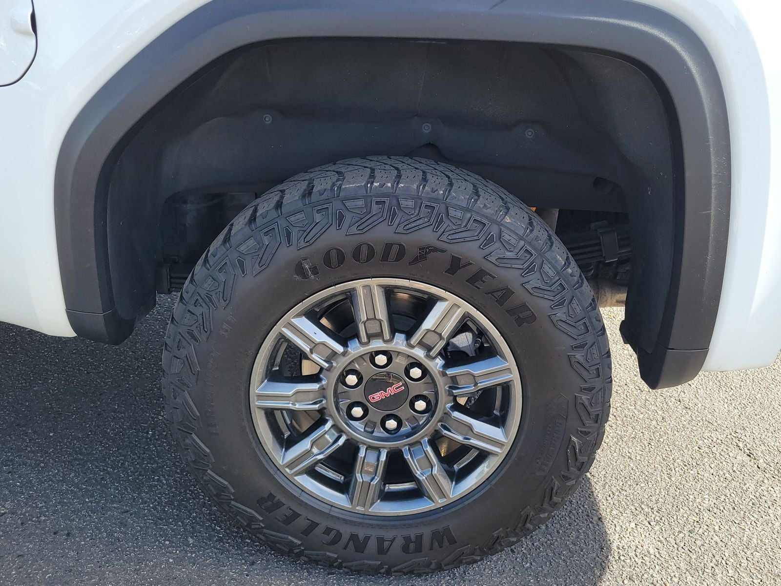2024 GMC Sierra 1500 AT4X