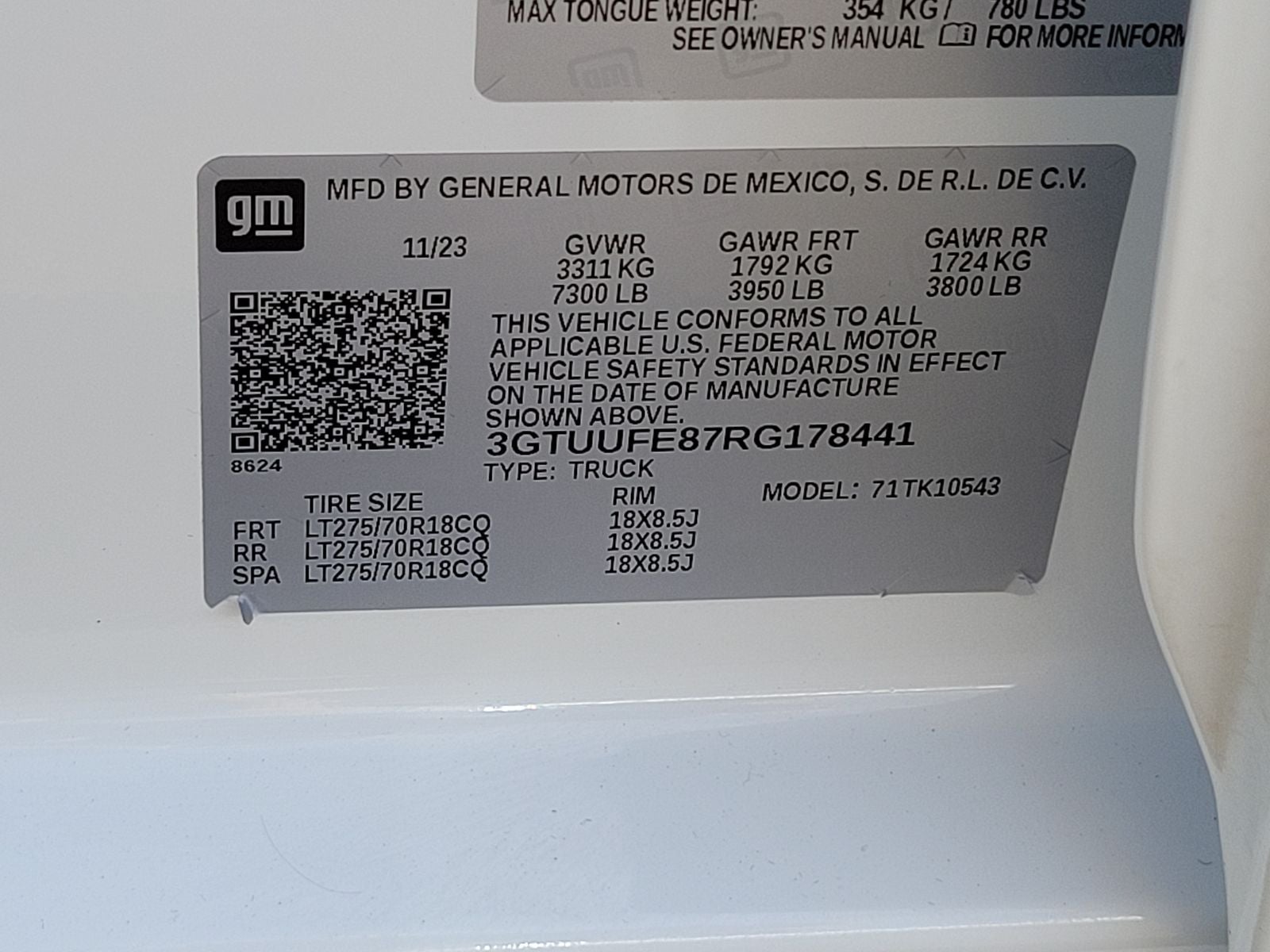2024 GMC Sierra 1500 AT4X