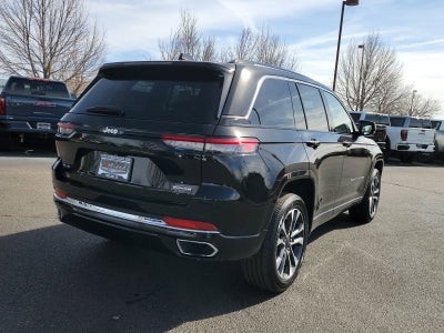 2022 Jeep Grand Cherokee Overland