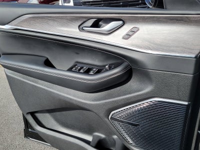 2022 Jeep Grand Cherokee Overland