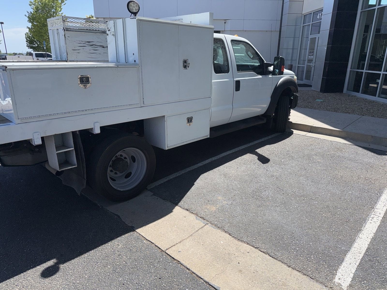 2015 Ford Super Duty F-550 DRW XL