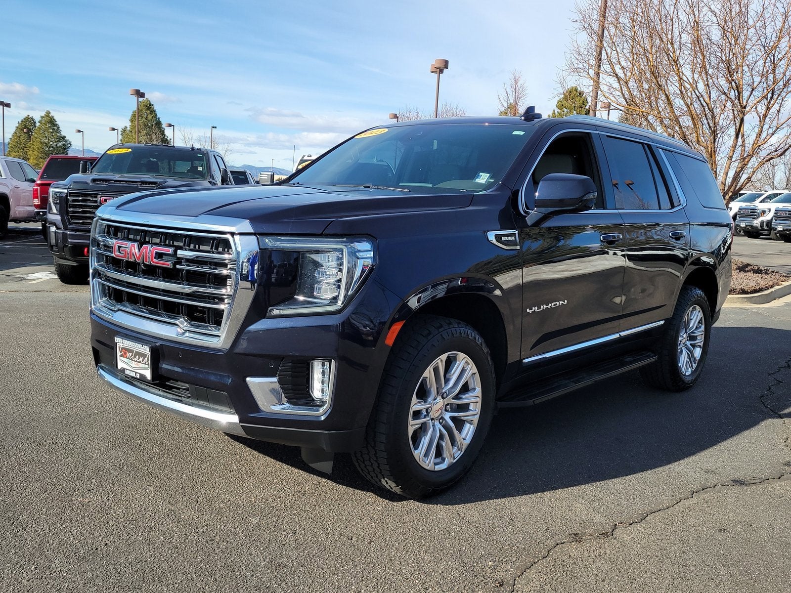 2023 GMC Yukon SLT