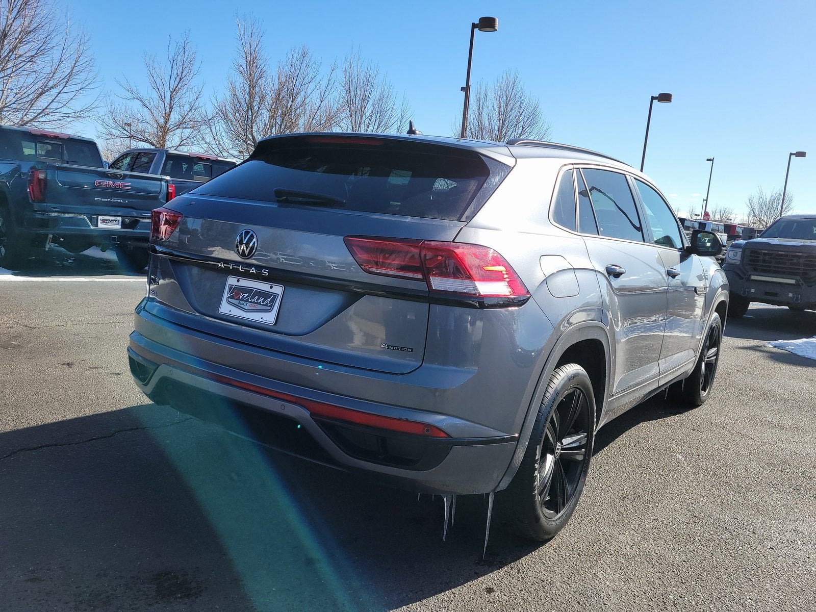 2023 Volkswagen Atlas Cross Sport 2.0T SEL R-Line Black