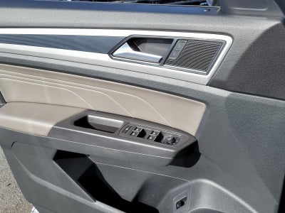 2023 Volkswagen Atlas Cross Sport 2.0T SEL R-Line Black