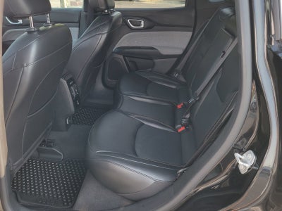 2023 Jeep Compass Latitude Lux FWD