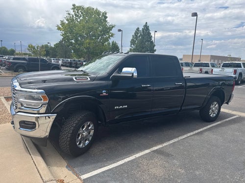 2019 RAM 3500 Laramie Crew Cab 4x4 8' Box