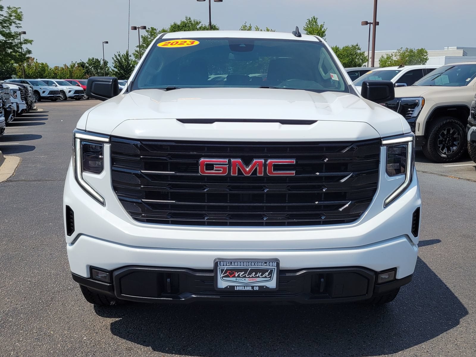 2023 GMC Sierra 1500 Elevation