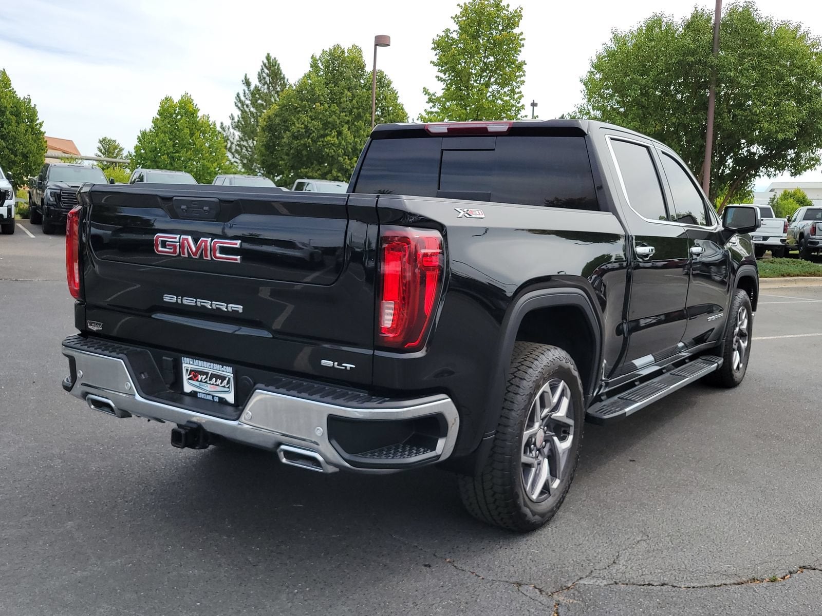 2025 GMC Sierra 1500 SLT