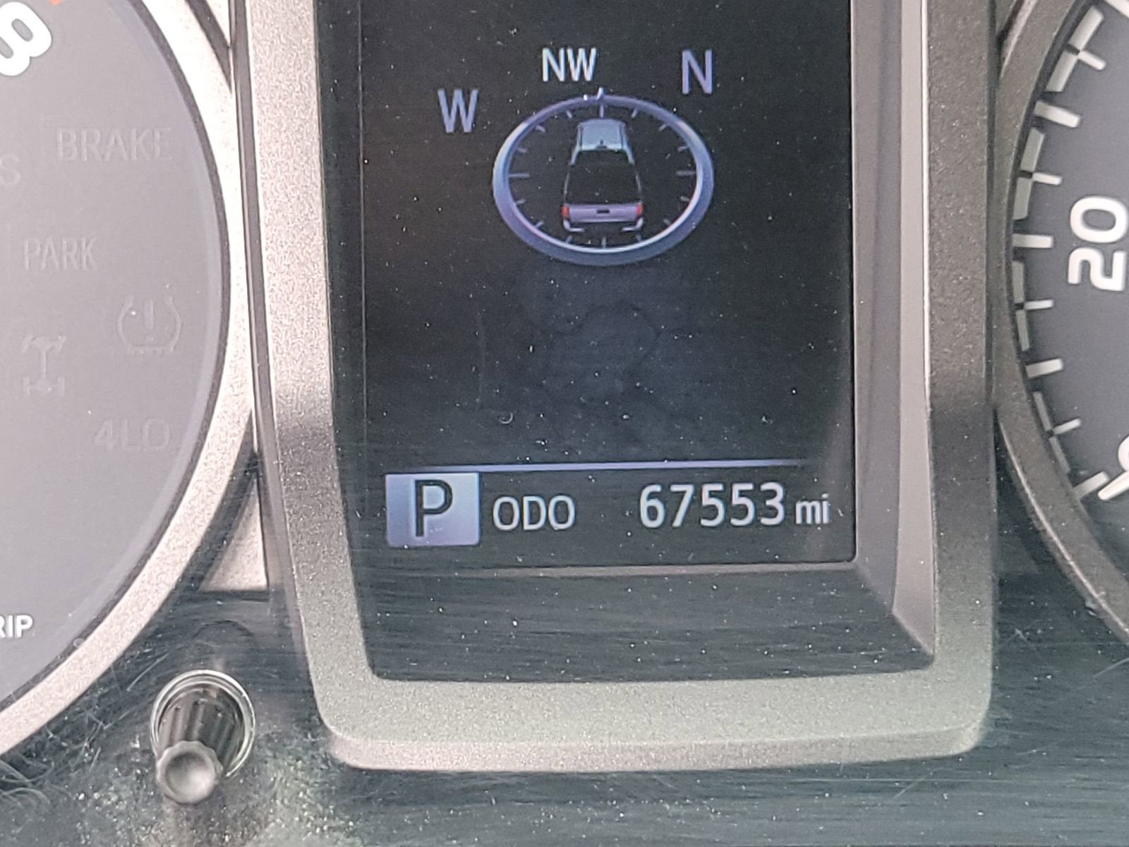 2016 Toyota Tacoma SR