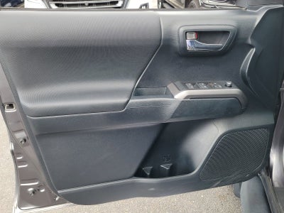 2016 Toyota Tacoma SR