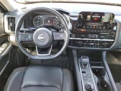 2023 Nissan Pathfinder SL 4WD