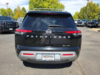 2023 Nissan Pathfinder SL 4WD