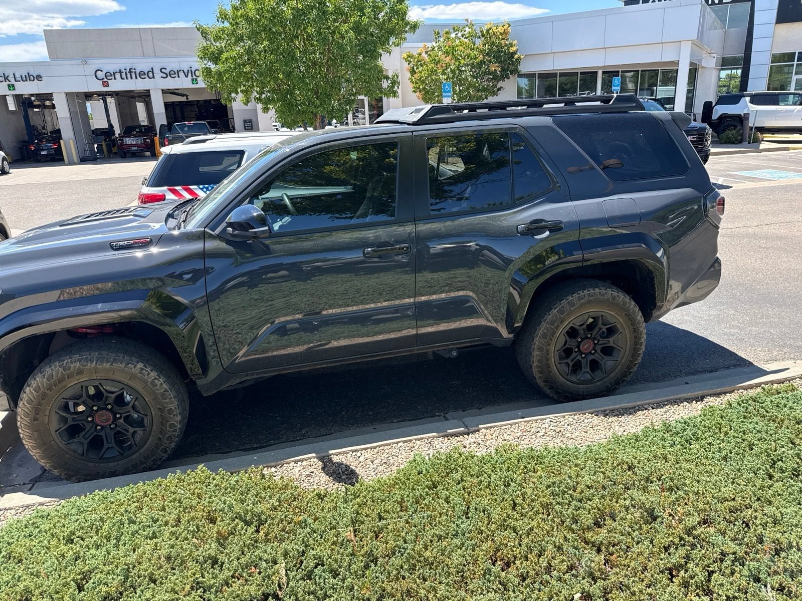 2025 Toyota 4Runner Hybrid TRD Off Road