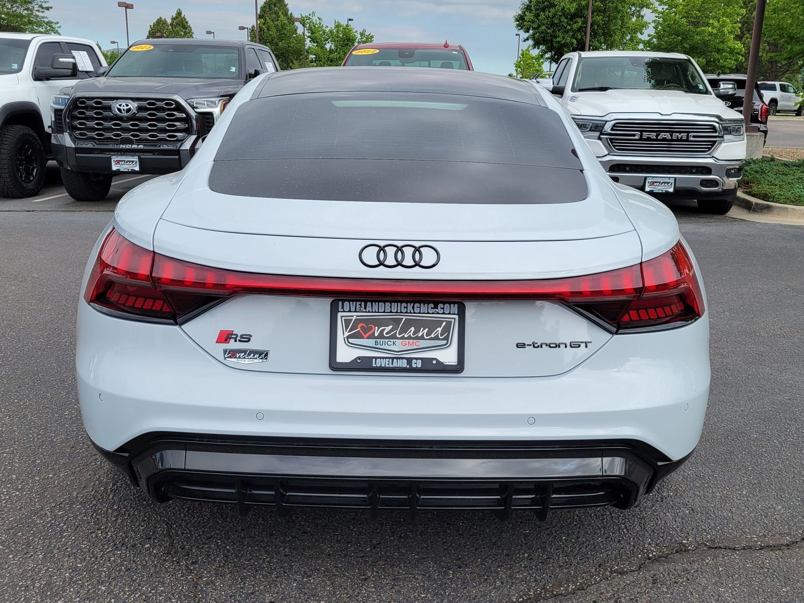 2022 Audi RS e-tron GT Base