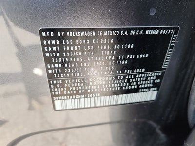 2022 Volkswagen Tiguan SE R-Line Black