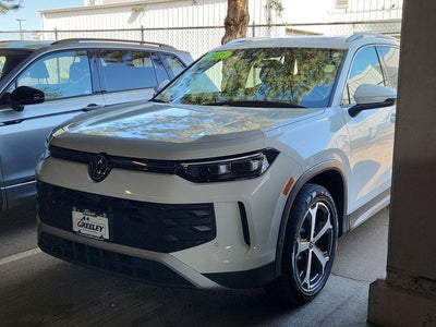 2025 Volkswagen Tiguan SE