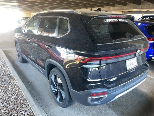 2025 Volkswagen Taos SE