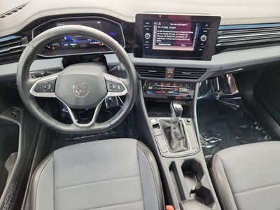 2025 Volkswagen Jetta SE
