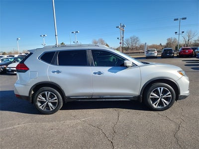 2017 Nissan Rogue SL