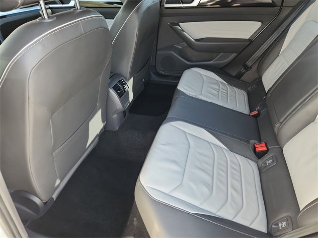 2022 Volkswagen Arteon SEL R-Line