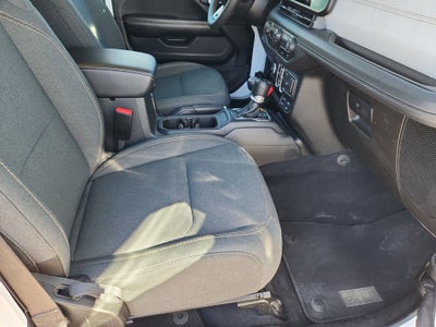 2024 Jeep Wrangler 4-Door Sahara 4x4