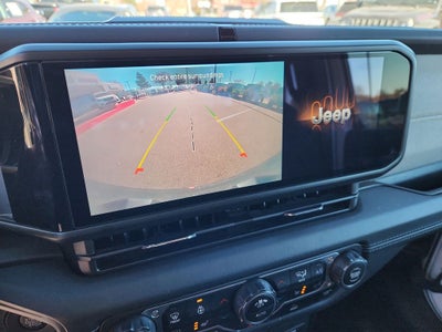 2024 Jeep Wrangler 4-Door Sahara 4x4