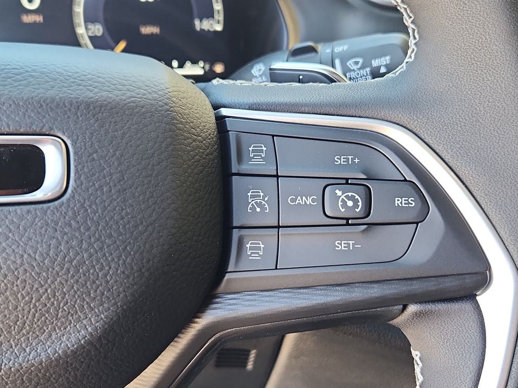 2026 Jeep Grand Cherokee Laredo X