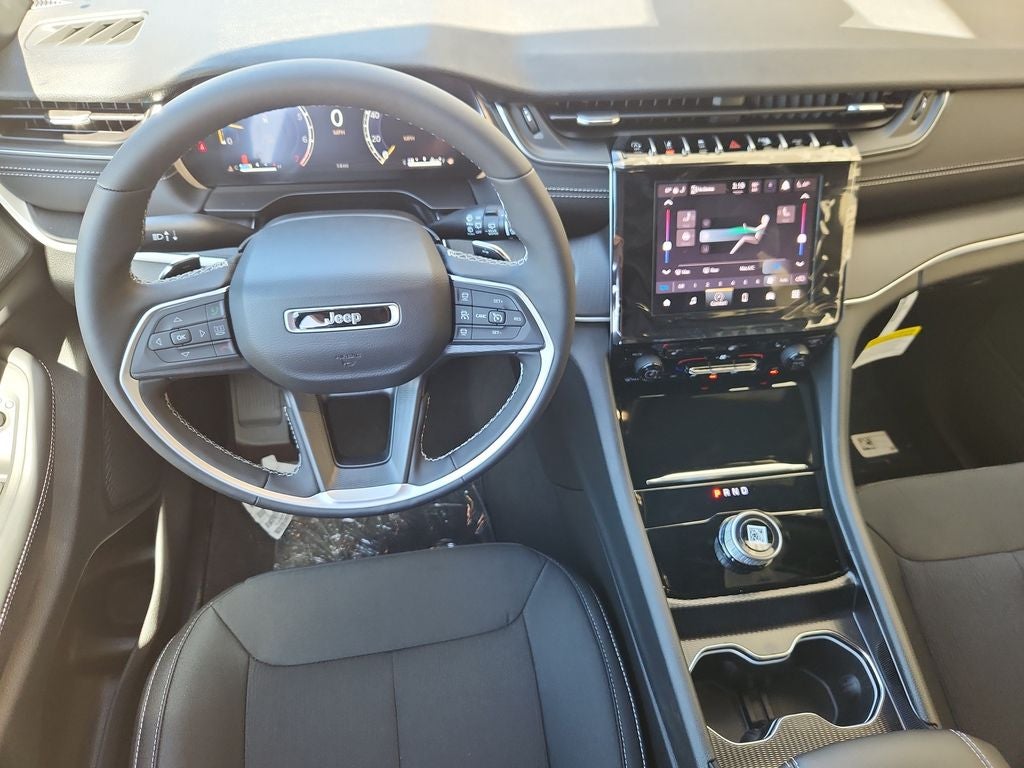 2026 Jeep Grand Cherokee Laredo X