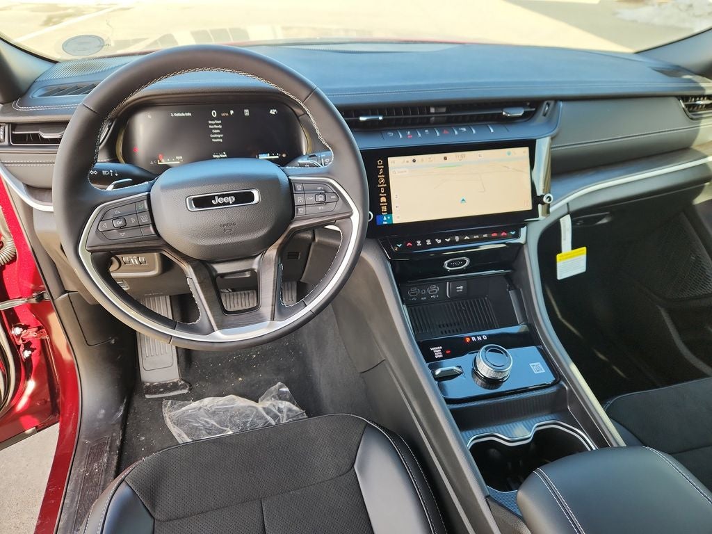 2026 Jeep Grand Cherokee GRAND CHEROKEE ALTITUDE 4X4