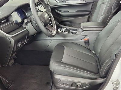 2025 Jeep Grand Cherokee L GRAND CHEROKEE L LAREDO X 4X4